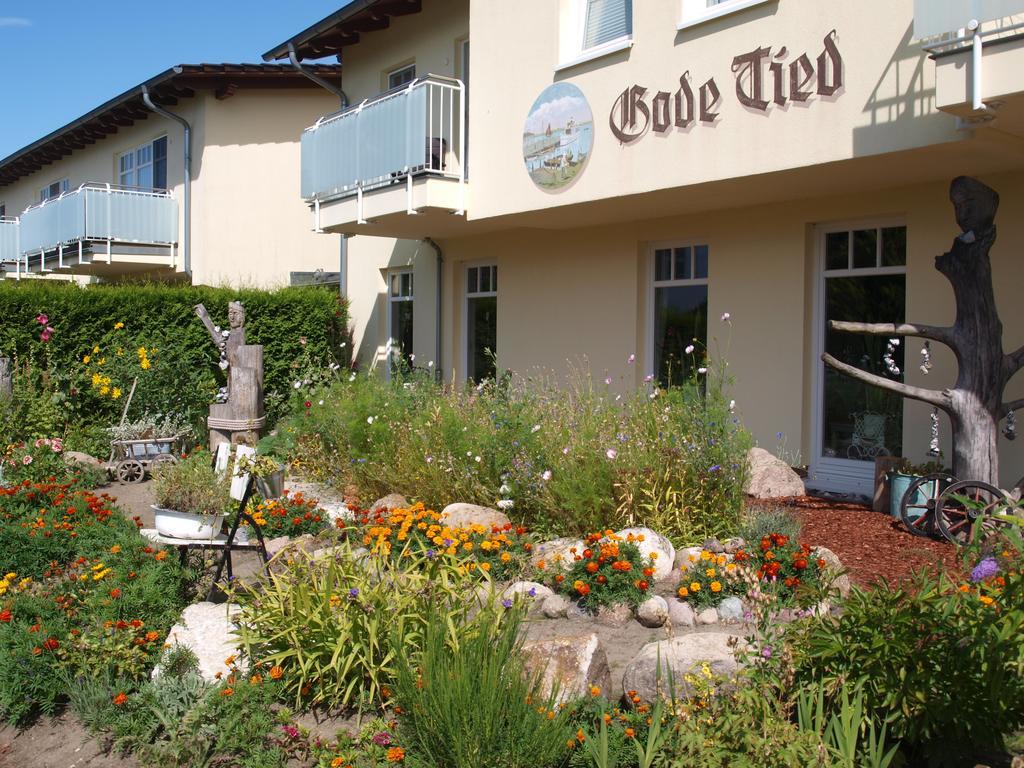 Hotel Gode Tied Zingst Exterior photo